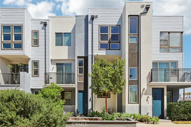 302 Placemark, Irvine, CA 92614