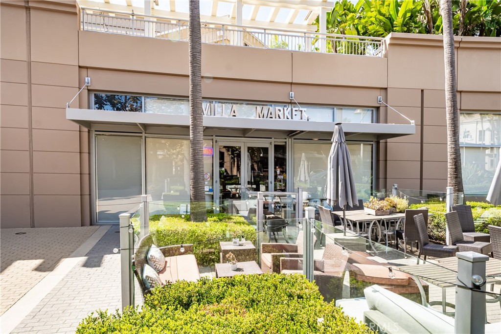 Restaurants, market, and shops across the street - 3043 Scholarship, Irvine CA 92612 - photo 47