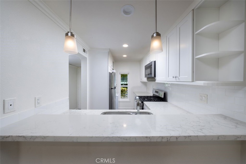 306 Orange Blossom, Irvine CA 92618 - photo 4