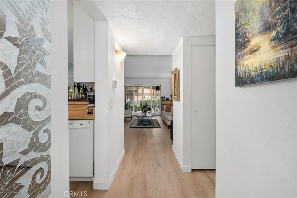 306 Tangelo 342, Irvine CA 92618 - photo 3