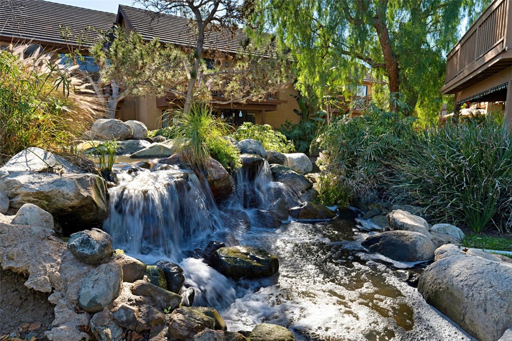 306 Tangelo 342, Irvine CA 92618 - photo 24