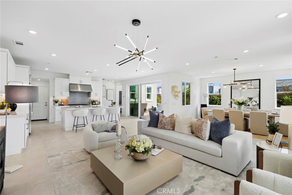 306 Treble, Irvine CA 92618 - photo 3