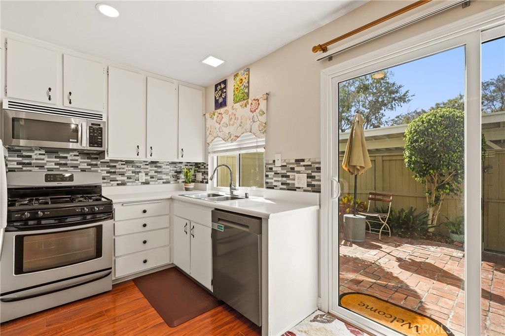 31 Greenbough 132, Irvine CA 92614 - photo 9