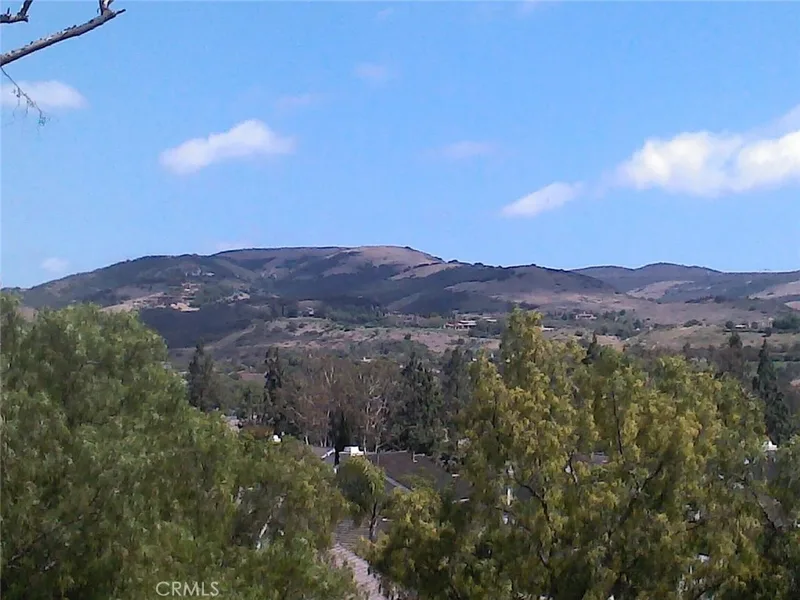 31 Highland, Irvine, CA 92603