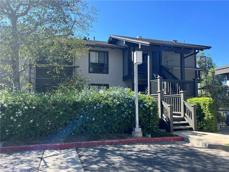 31 La Serena, Irvine