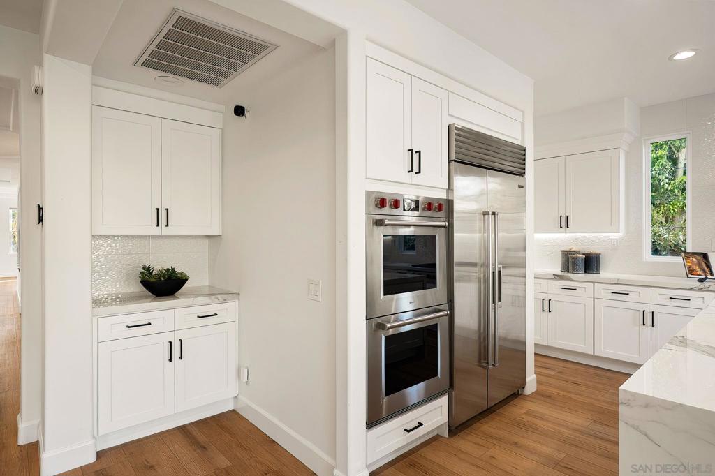 31 Montclair, Irvine CA 92602 - photo 7