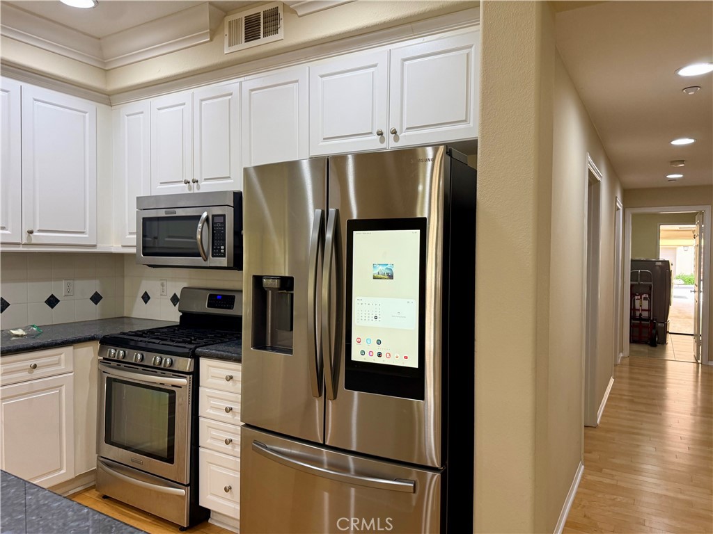 31 Regal, Irvine CA 92620 - photo 4