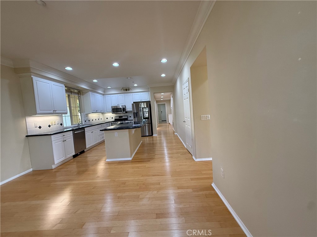 31 Regal, Irvine CA 92620 - photo 12