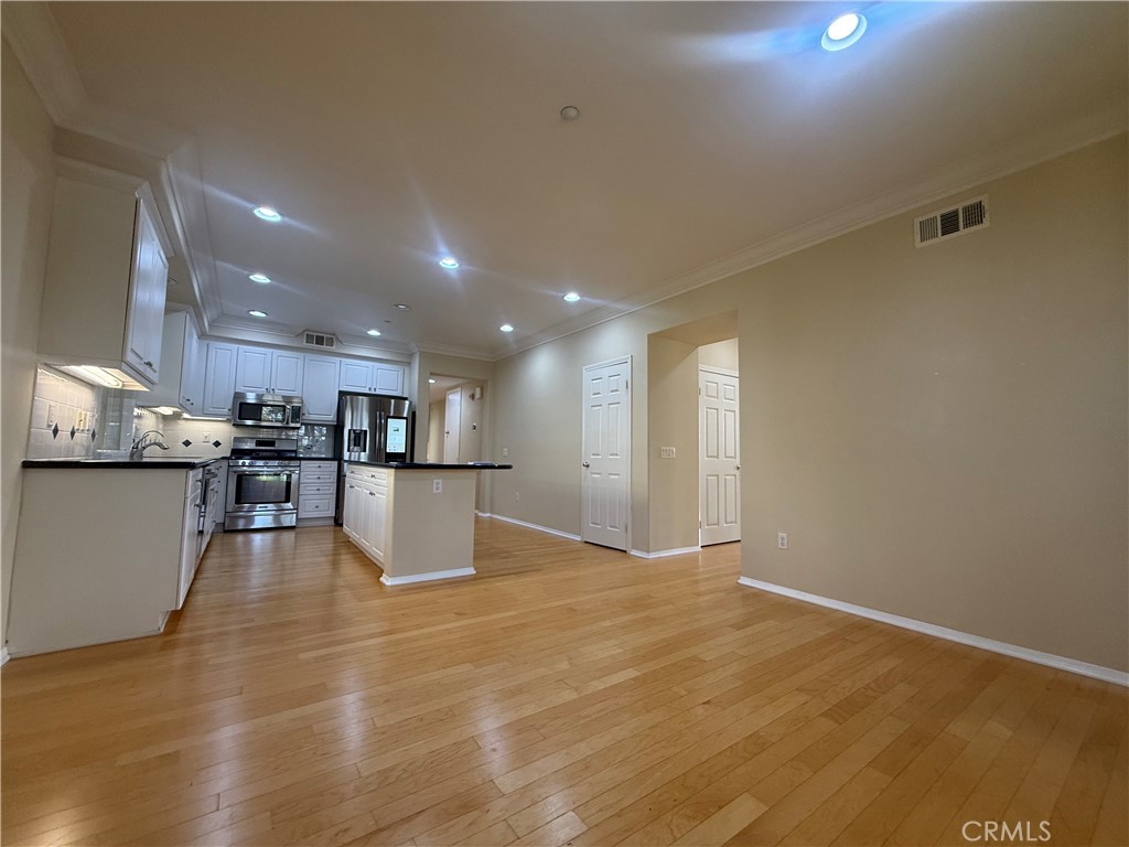 31 Regal, Irvine CA 92620 - photo 13