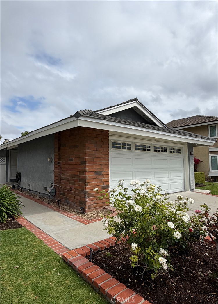 Welcome Home! - 31 Shearwater, Irvine CA 92604 - photo 1