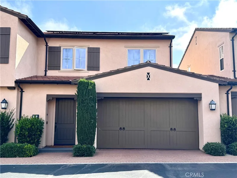 31 Shellbark, Irvine