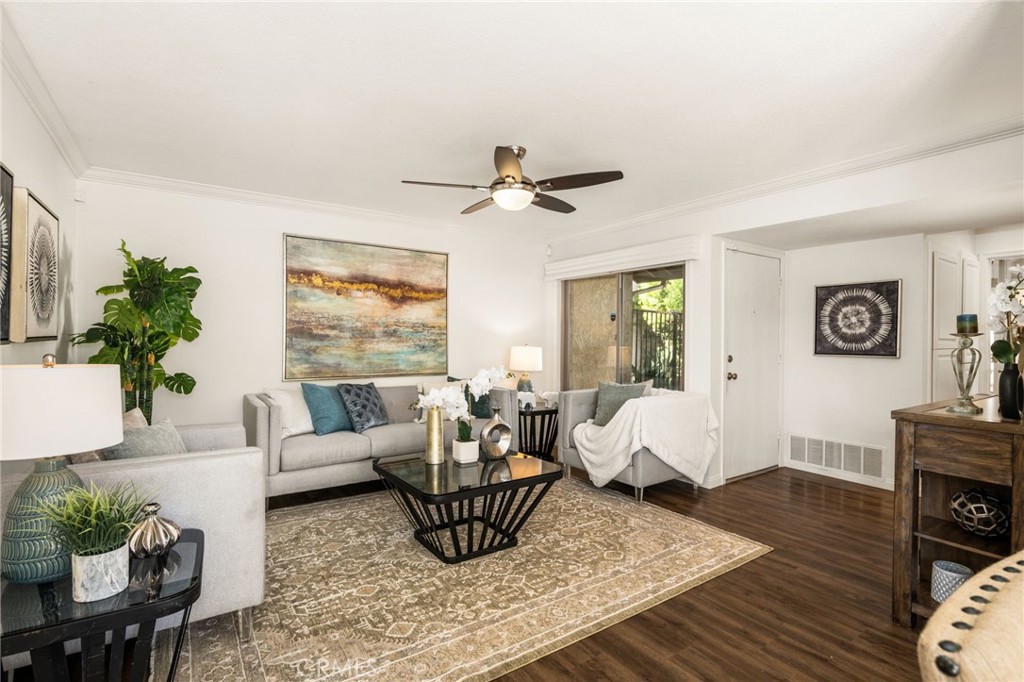 31 Tangerine, Irvine CA 92618 - photo 6