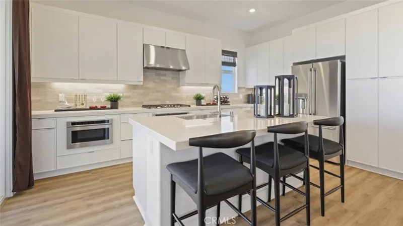 312 Junco, Irvine, CA 92618
