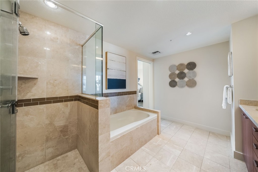 3131 Michelson Drive 406, Irvine CA 92612 - photo 27