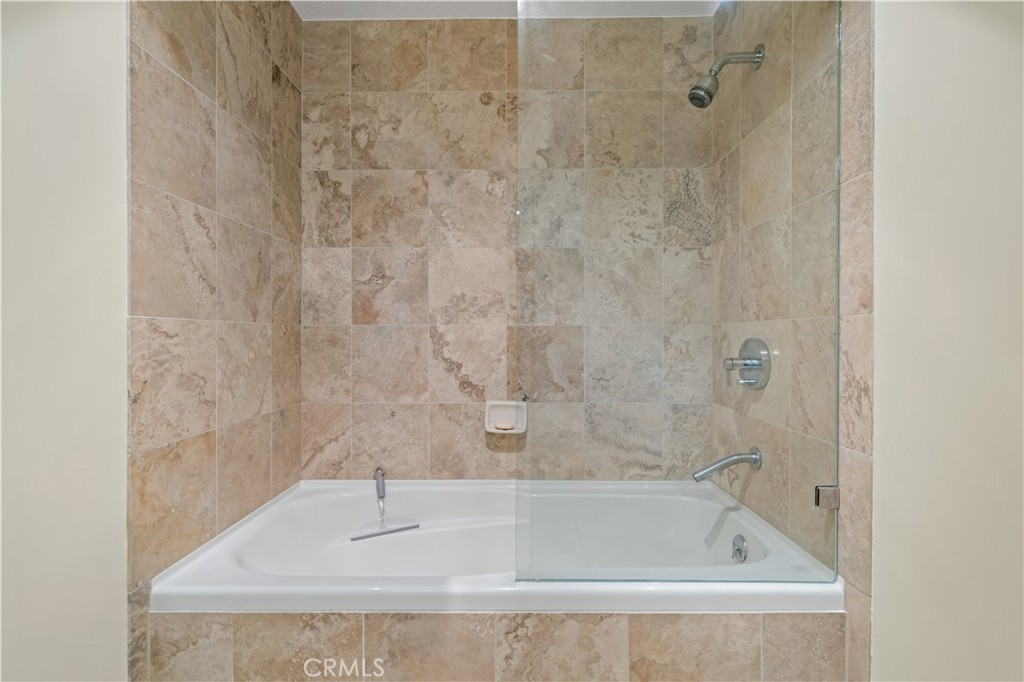 3141 Michelson Drive 1108, Irvine CA 92612 - photo 20
