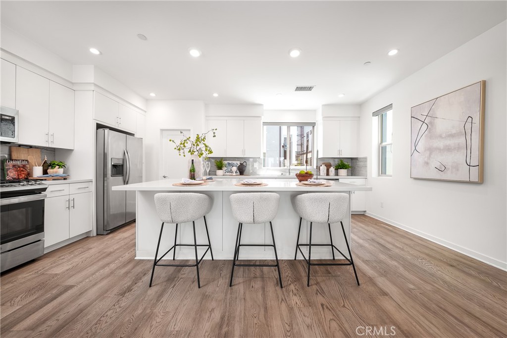 315 Placemark, Irvine CA 92614 - photo 8