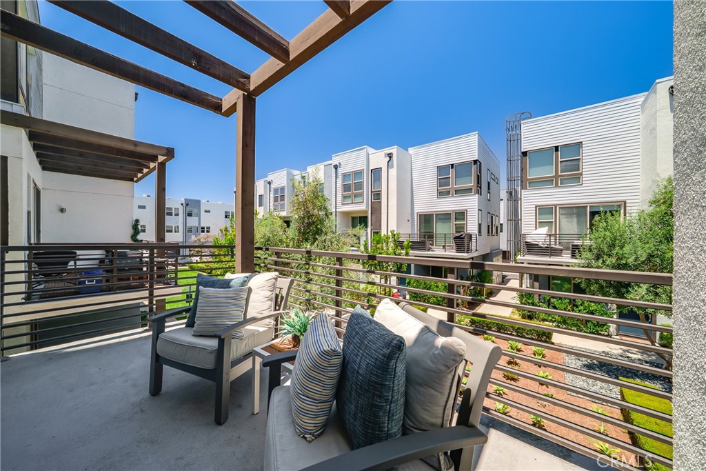315 Placemark, Irvine CA 92614 - photo 43