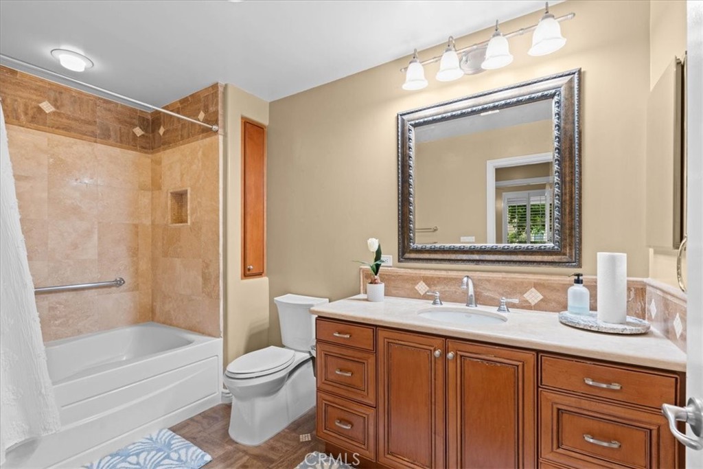 3rd full bathroom - 3160 Watermarke, Irvine CA 92612 - photo 33