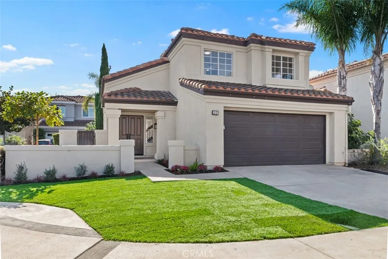 32 Comiso, Irvine, CA 92614