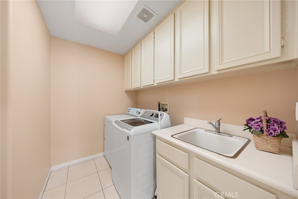 32 Laurelwood, Irvine CA 92620 - photo 16
