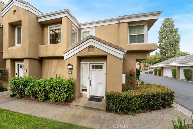 32 Lehigh Aisle, Irvine, CA 92612