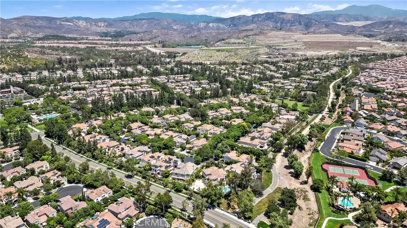 32 New Dawn, Irvine, CA 92620