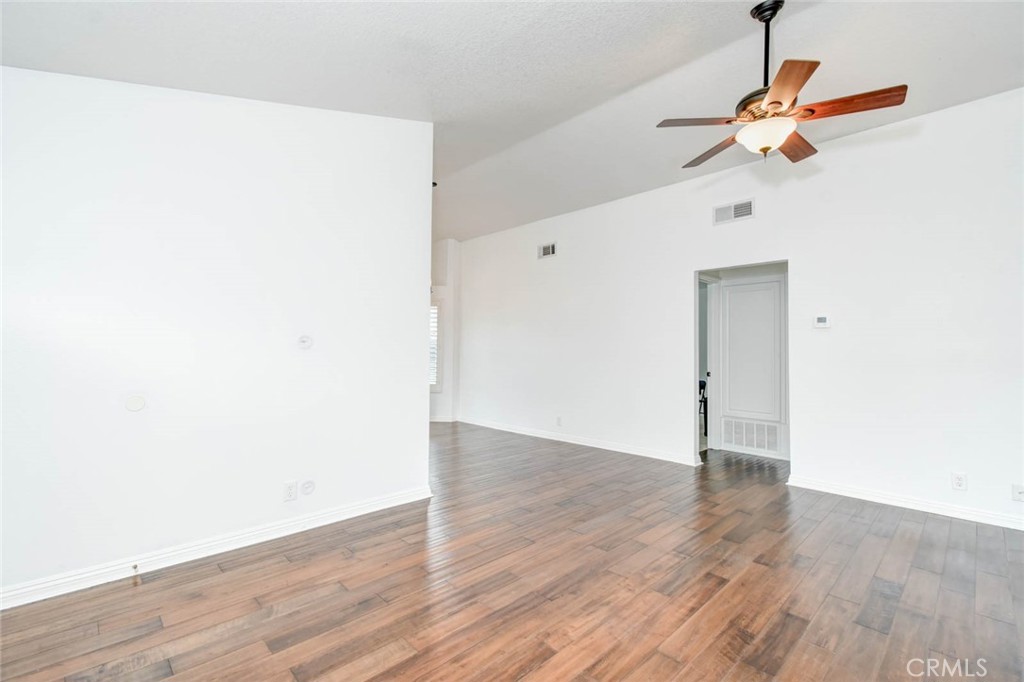 32 Remington, Irvine CA 92620 - photo 31