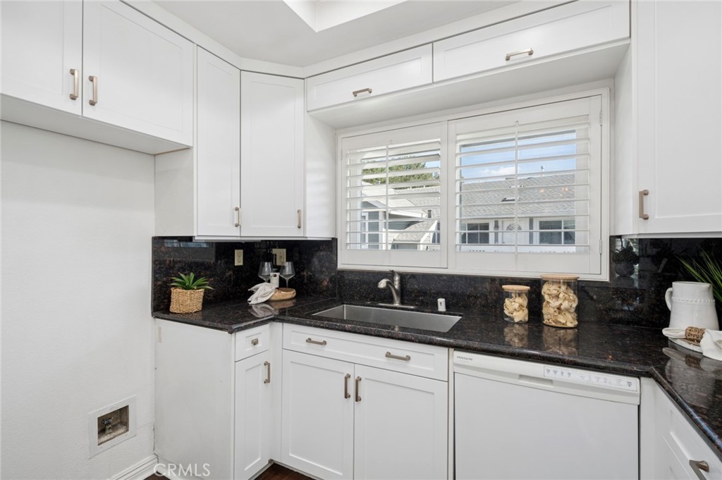 32 Remington, Irvine CA 92620 - photo 12