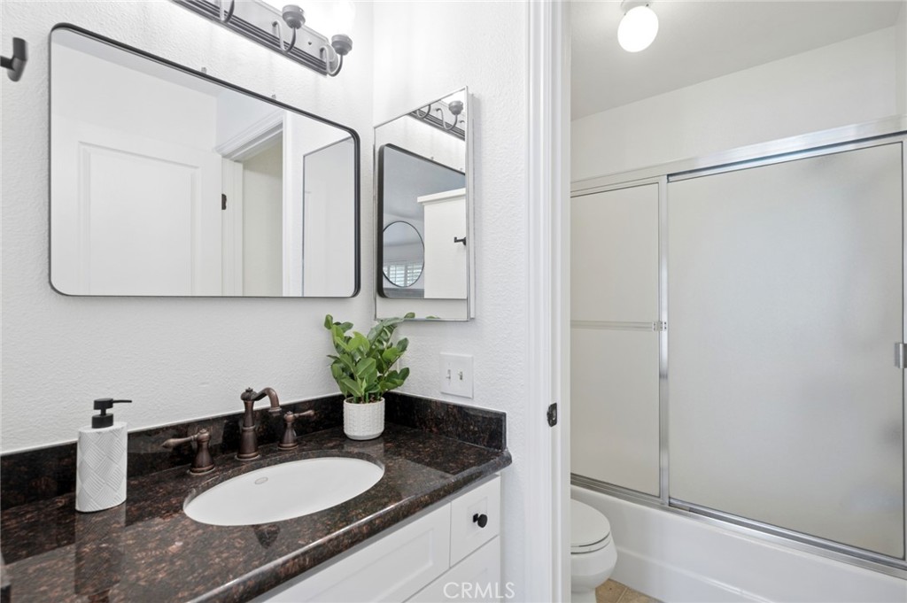 Primary Owners Ensuite Bathroom - 32 Remington, Irvine CA 92620 - photo 17
