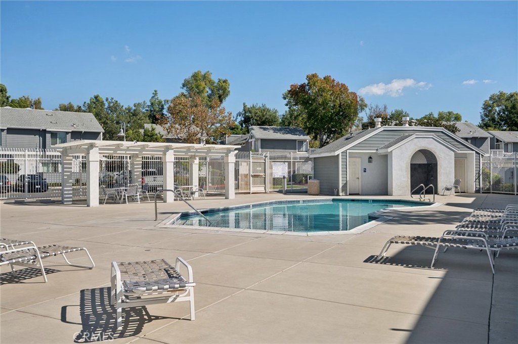32 Remington, Irvine CA 92620 - photo 23