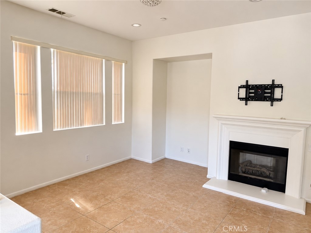 32 Trailing Vine, Irvine CA 92602 - photo 6