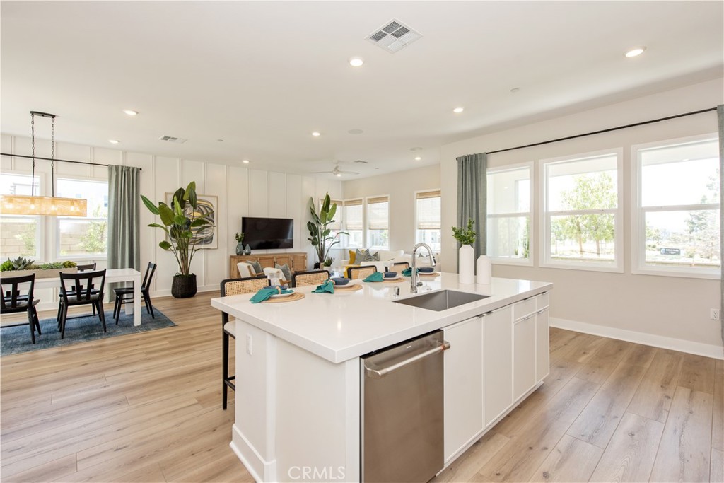 320 Junco, Irvine CA 92618 - photo 10
