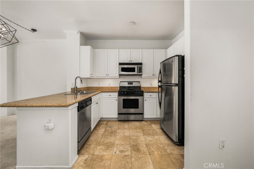 3202 Watermarke, Irvine CA 92612 - photo 10