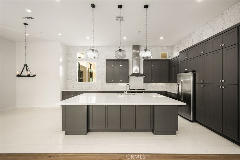 321 Magnet, Irvine CA 92618 - photo 8