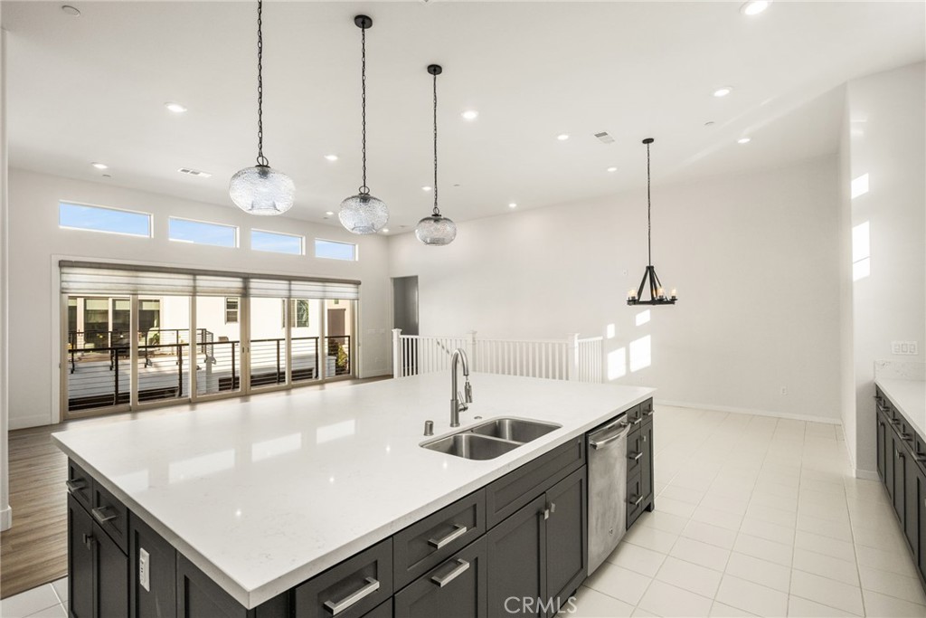 321 Magnet, Irvine CA 92618 - photo 11