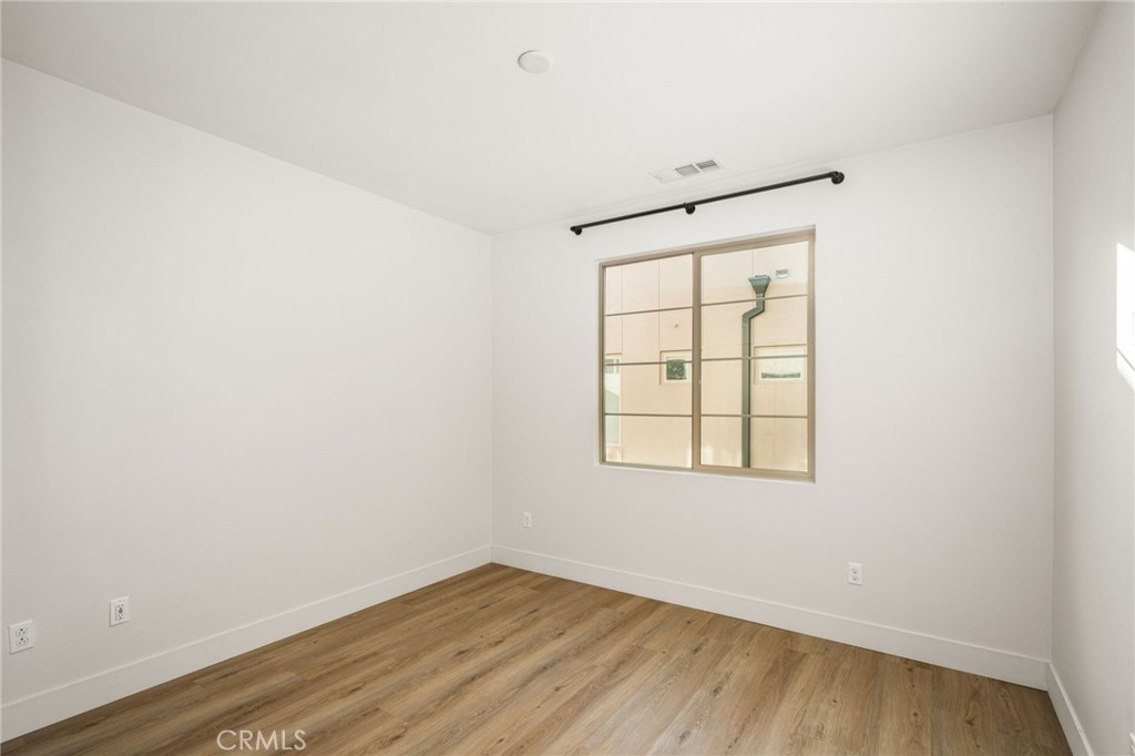 321 Magnet, Irvine CA 92618 - photo 25