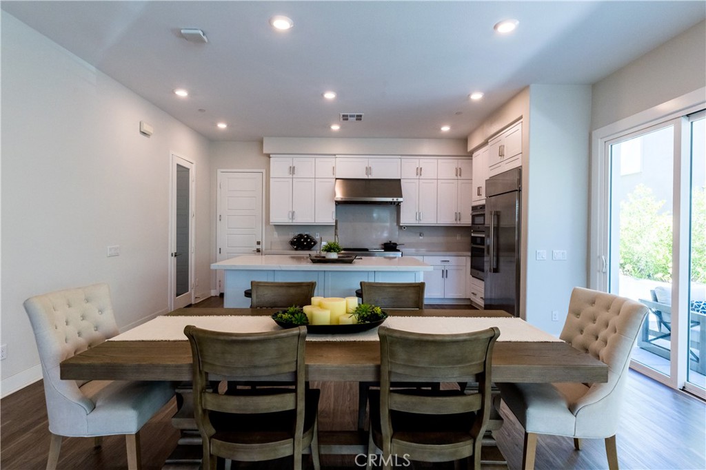 323 Sawbuck, Irvine CA 92618 - photo 9