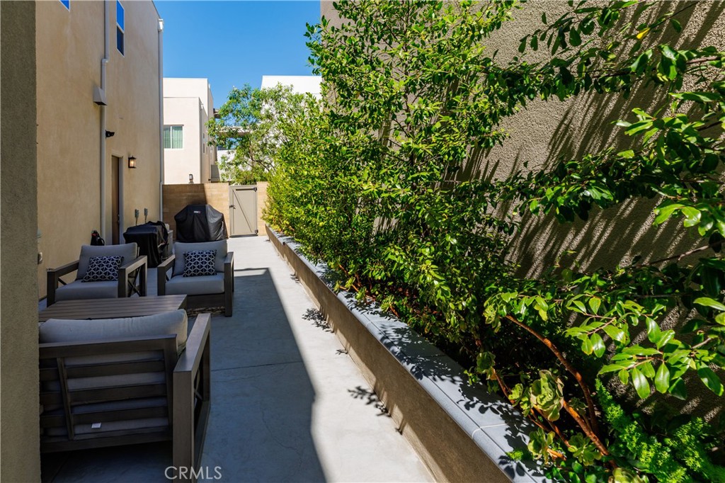 323 Sawbuck, Irvine CA 92618 - photo 13