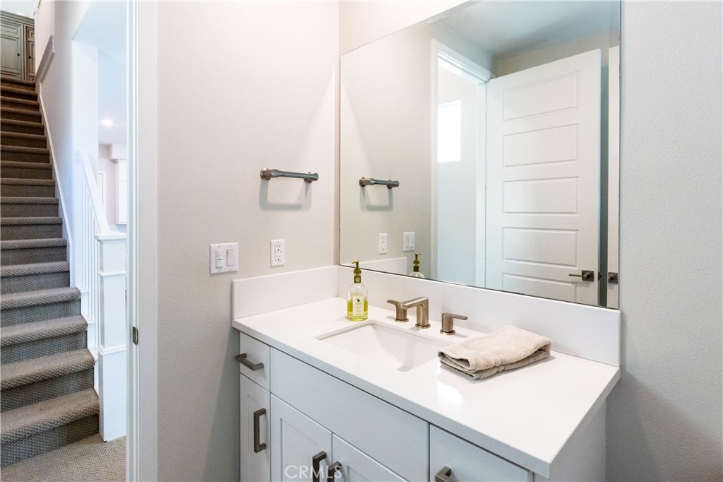 323 Sawbuck, Irvine CA 92618 - photo 22