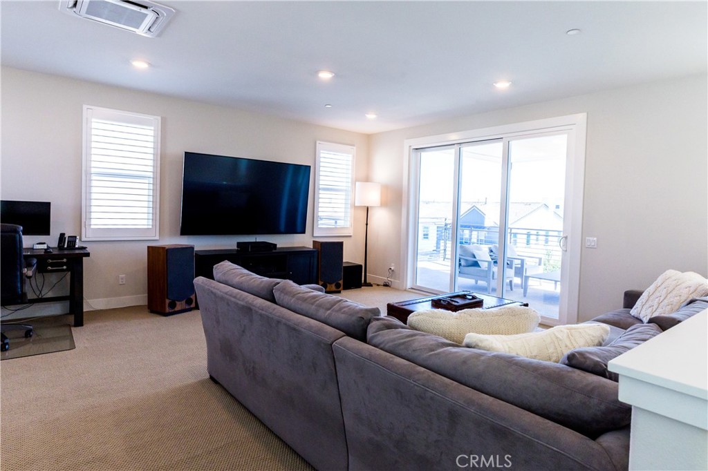 323 Sawbuck, Irvine CA 92618 - photo 30