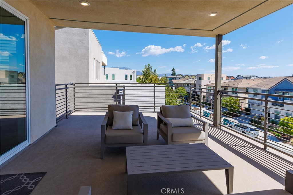 323 Sawbuck, Irvine CA 92618 - photo 31