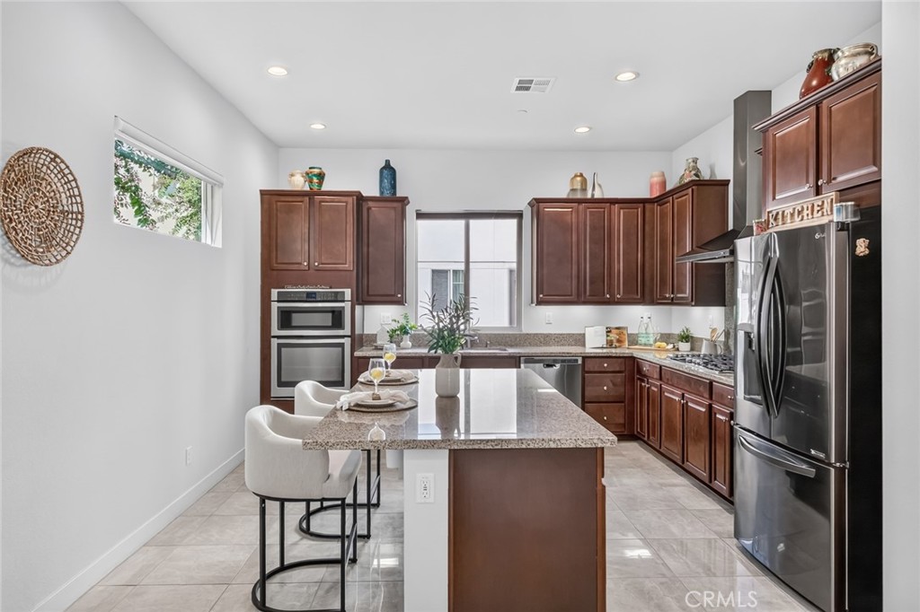 324 Magnet, Irvine CA 92618 - photo 6