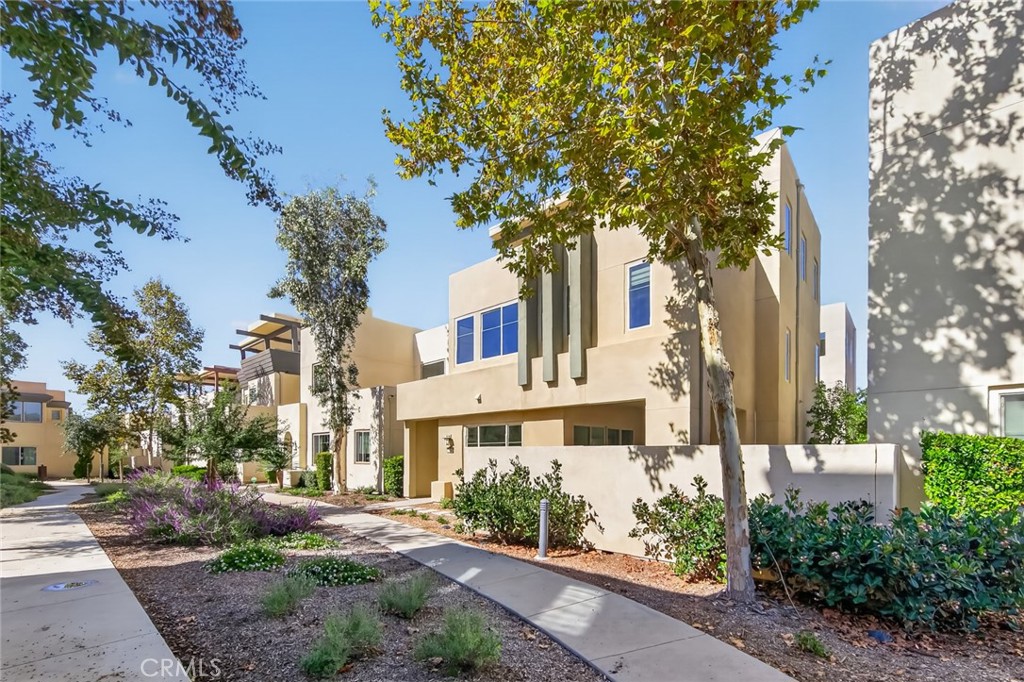 324 Magnet, Irvine CA 92618 - photo 30