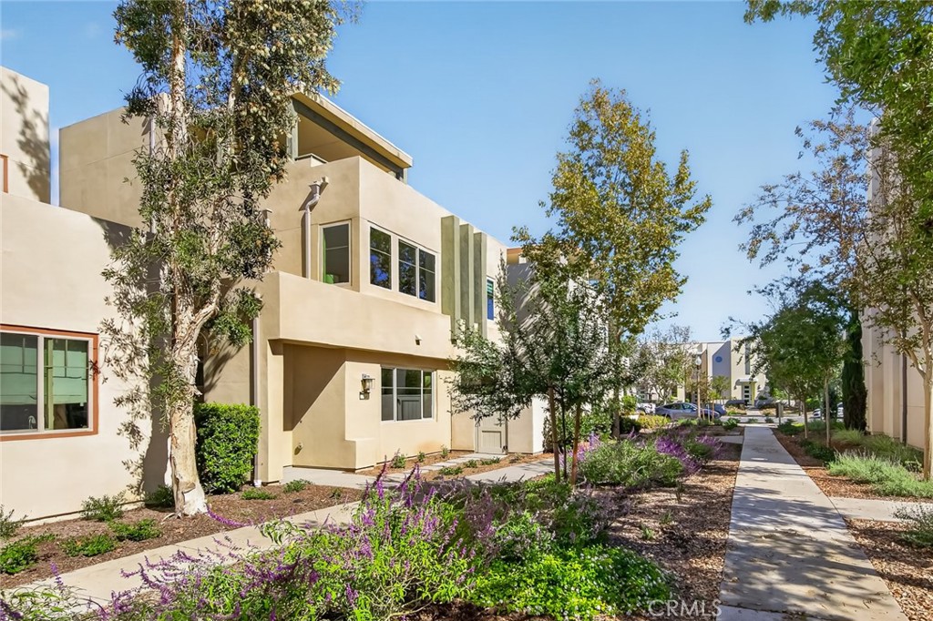 324 Magnet, Irvine CA 92618 - photo 32