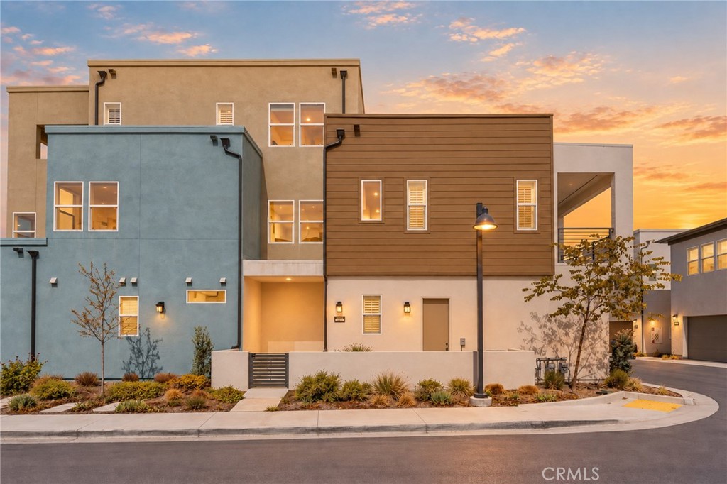 324 Merit, Irvine CA 92618 - photo 2