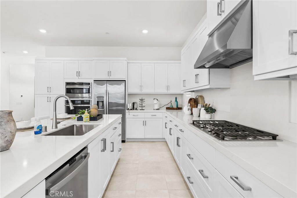 324 Merit, Irvine CA 92618 - photo 19