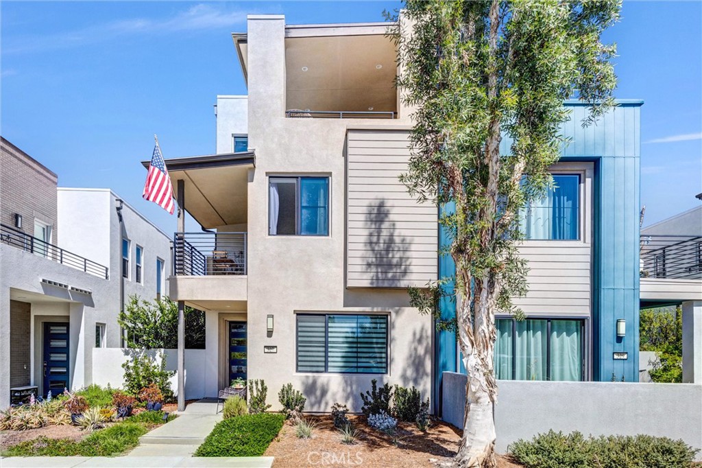327 Novel, Irvine CA 92618 - photo 2