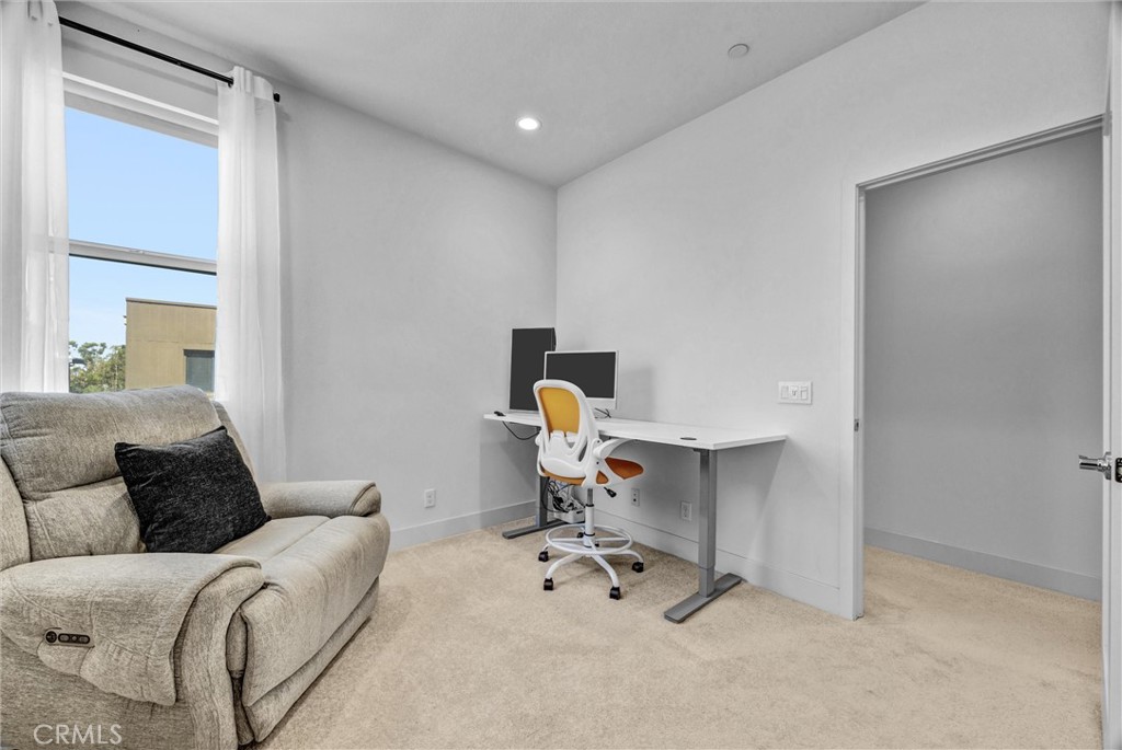 327 Novel, Irvine CA 92618 - photo 31