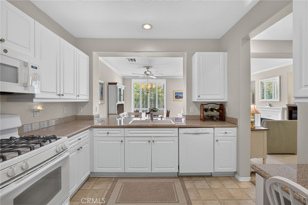 3273 Watermarke Place, Irvine CA 92612 - photo 4