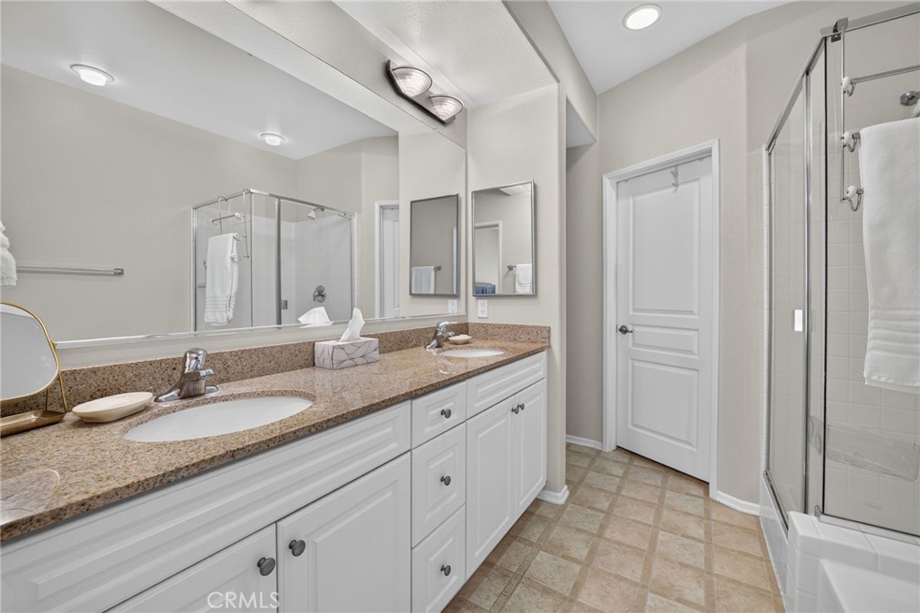 Primary bathroom - 3273 Watermarke Place, Irvine CA 92612 - photo 33